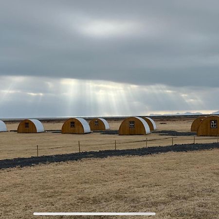 Starlight Camping Pods 霍尔斯沃德吕尔 外观 照片